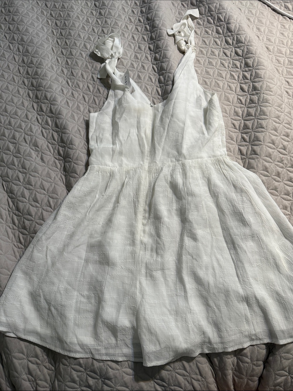 Romper - Picture 3 of 4